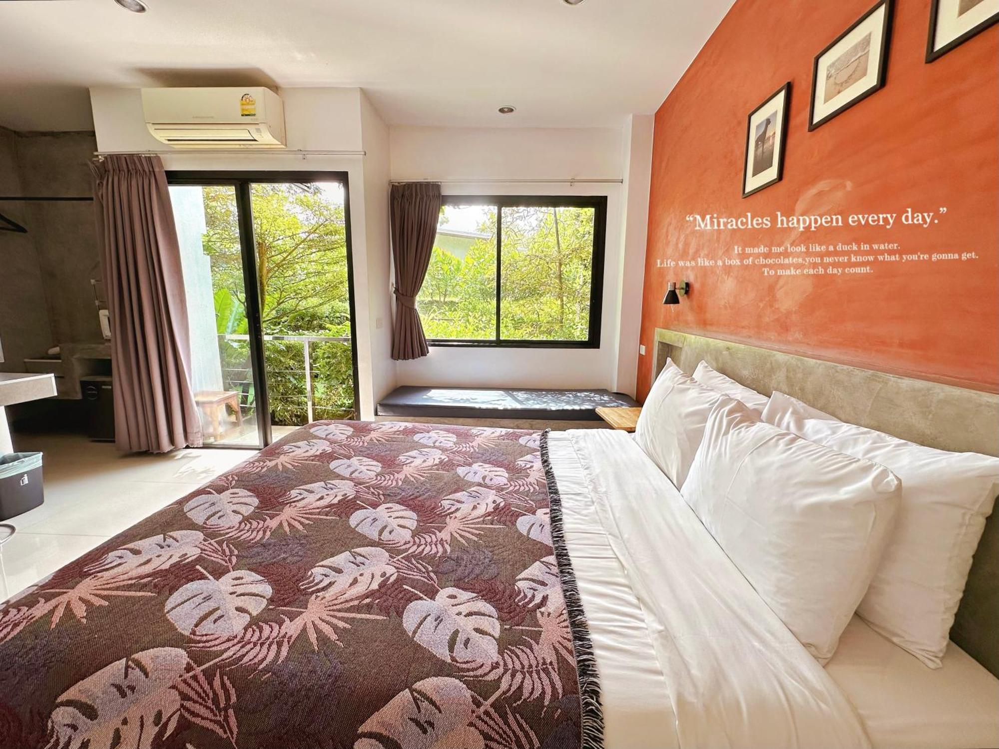 Ideo Phuket Hotel - Sha Extra Plus Nai Yang Beach Extérieur photo